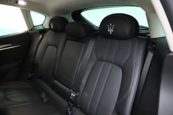 Used 2018 Maserati Levante SQ4 GranSport for sale $55,900 at Alfa Romeo of Westport in Westport CT 06880 18