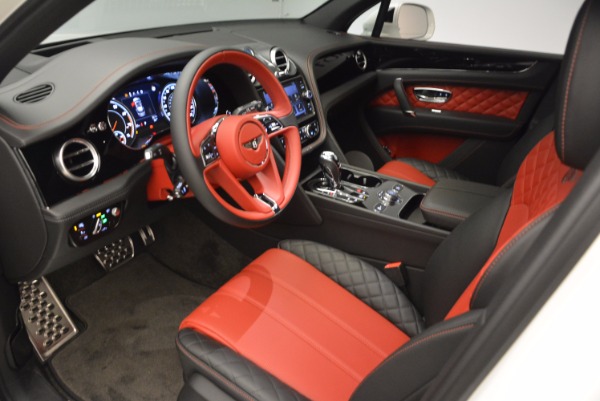 Used 2018 Bentley Bentayga Onyx for sale Call for price at Alfa Romeo of Westport in Westport CT 06880 18