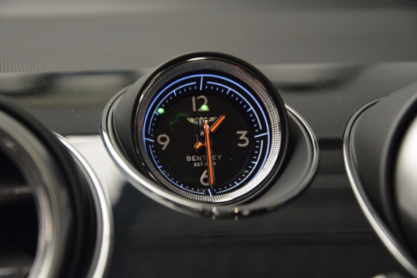 Used 2018 Bentley Bentayga Onyx for sale Call for price at Alfa Romeo of Westport in Westport CT 06880 21