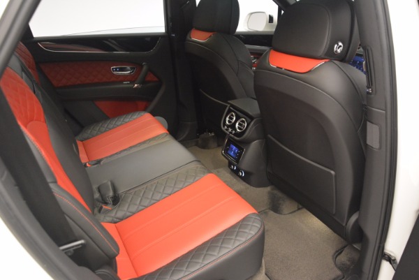 New 2018 Bentley Bentayga Onyx for sale Sold at Alfa Romeo of Westport in Westport CT 06880 24