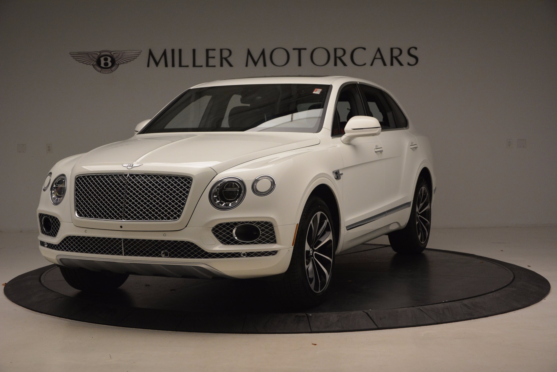 New 2018 Bentley Bentayga Onyx for sale Sold at Alfa Romeo of Westport in Westport CT 06880 1