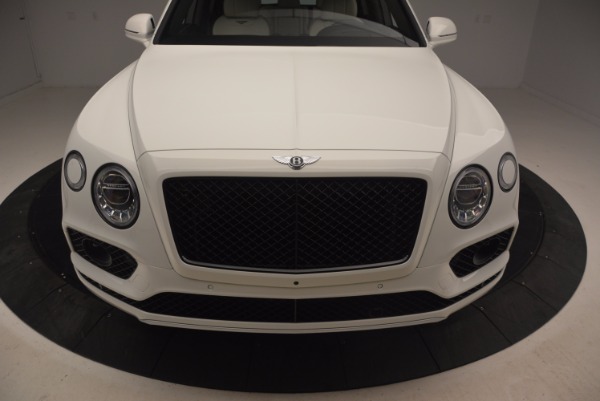 Used 2018 Bentley Bentayga Onyx for sale Sold at Alfa Romeo of Westport in Westport CT 06880 13