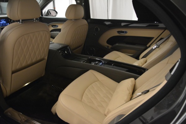Used 2017 Bentley Mulsanne EWB for sale Sold at Alfa Romeo of Westport in Westport CT 06880 17