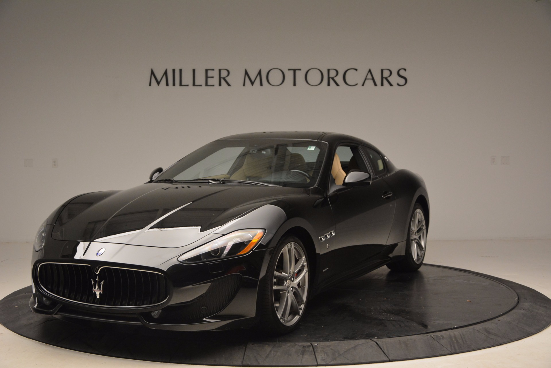 Used 2015 Maserati GranTurismo Sport Coupe for sale Sold at Alfa Romeo of Westport in Westport CT 06880 1