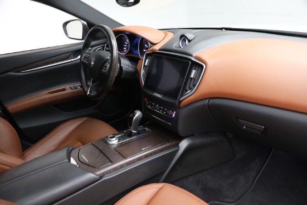 Used 2018 Maserati Ghibli S Q4 for sale $59,900 at Alfa Romeo of Westport in Westport CT 06880 22