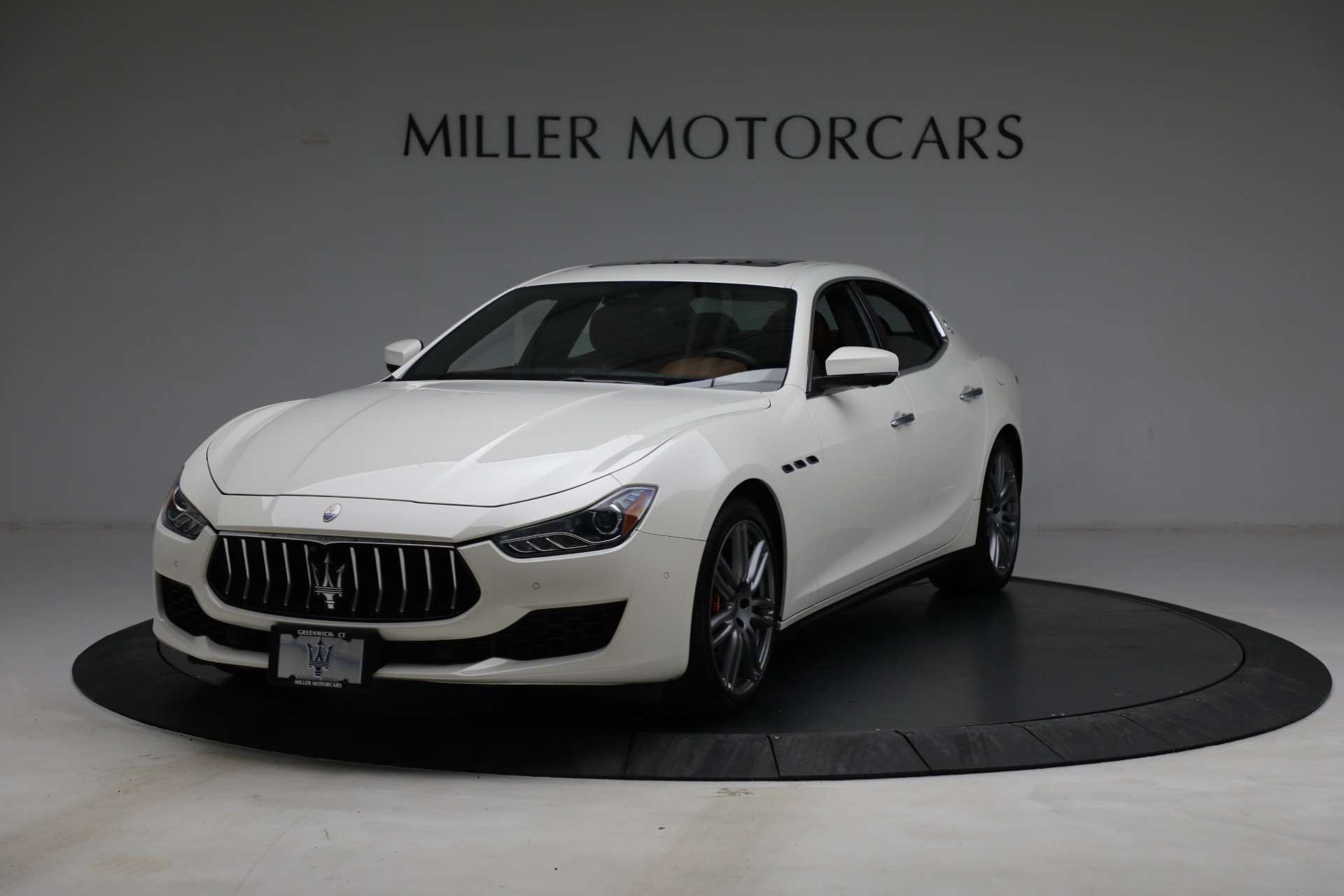 Used 2018 Maserati Ghibli S Q4 for sale Sold at Alfa Romeo of Westport in Westport CT 06880 1