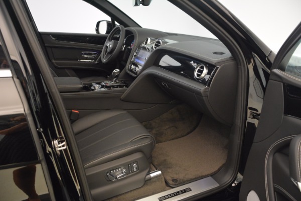 New 2018 Bentley Bentayga Onyx for sale Sold at Alfa Romeo of Westport in Westport CT 06880 26
