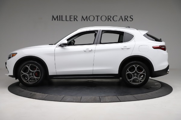 Used 2018 Alfa Romeo Stelvio Q4 for sale Sold at Alfa Romeo of Westport in Westport CT 06880 3