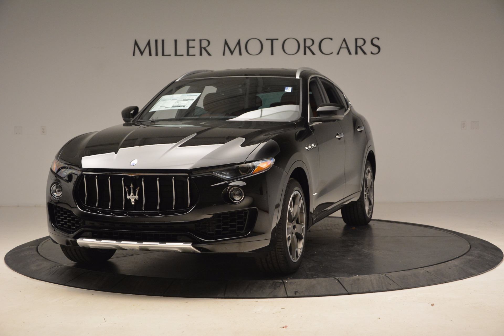 New 2018 Maserati Levante Q4 GranLusso for sale Sold at Alfa Romeo of Westport in Westport CT 06880 1