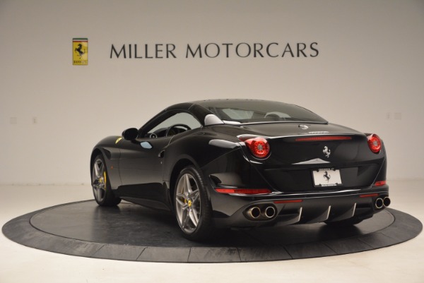 Used 2016 Ferrari California T for sale Sold at Alfa Romeo of Westport in Westport CT 06880 17