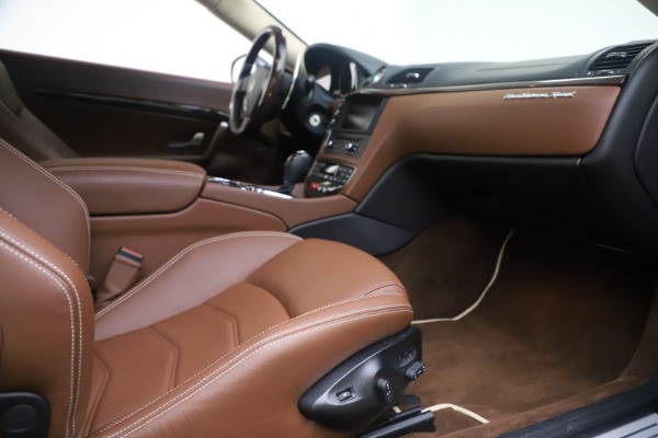 Used 2016 Maserati GranTurismo Sport for sale $64,900 at Alfa Romeo of Westport in Westport CT 06880 20