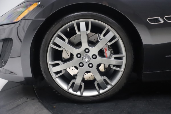 Used 2016 Maserati GranTurismo Sport for sale $64,900 at Alfa Romeo of Westport in Westport CT 06880 25