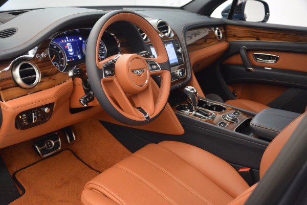 Used 2018 Bentley Bentayga Onyx for sale Sold at Alfa Romeo of Westport in Westport CT 06880 18