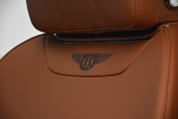 Used 2018 Bentley Bentayga Onyx for sale Sold at Alfa Romeo of Westport in Westport CT 06880 21