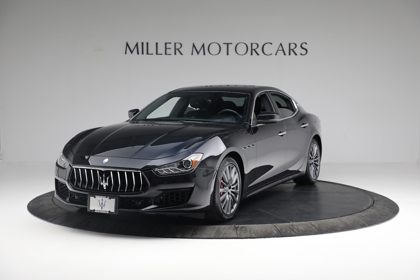 Used 2018 Maserati Ghibli S Q4 for sale Sold at Alfa Romeo of Westport in Westport CT 06880 1