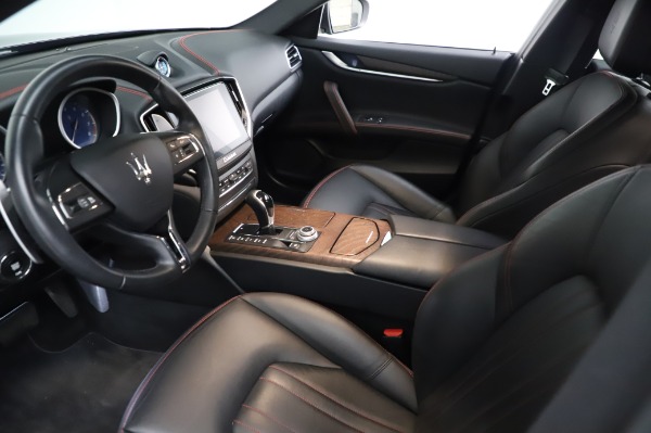 Used 2018 Maserati Ghibli S Q4 for sale Sold at Alfa Romeo of Westport in Westport CT 06880 14