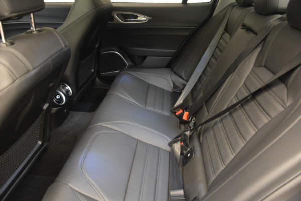 Used 2018 Alfa Romeo Giulia Ti Sport Q4 for sale $31,900 at Alfa Romeo of Westport in Westport CT 06880 17