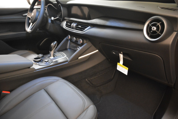New 2018 Alfa Romeo Stelvio Q4 for sale Sold at Alfa Romeo of Westport in Westport CT 06880 19