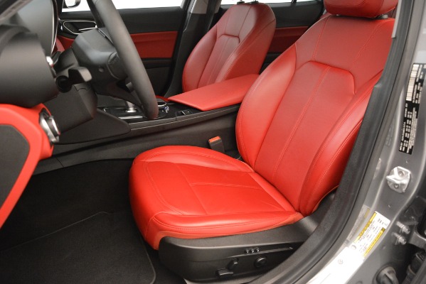 Used 2018 Alfa Romeo Giulia Q4 for sale Sold at Alfa Romeo of Westport in Westport CT 06880 15