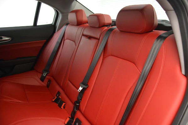 Used 2018 Alfa Romeo Giulia Q4 for sale Sold at Alfa Romeo of Westport in Westport CT 06880 18