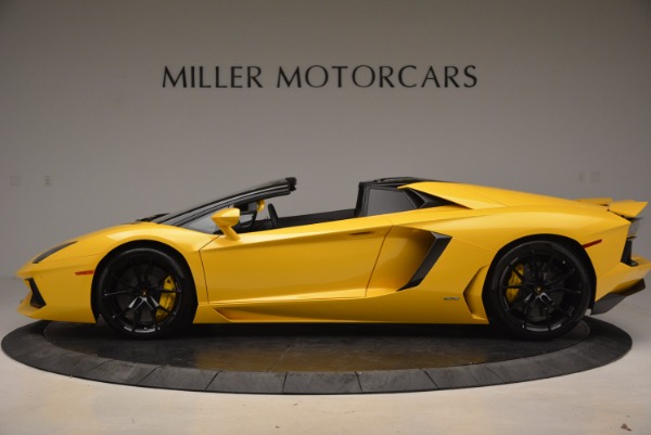 Used 2015 Lamborghini Aventador LP 700-4 Roadster for sale Sold at Alfa Romeo of Westport in Westport CT 06880 3