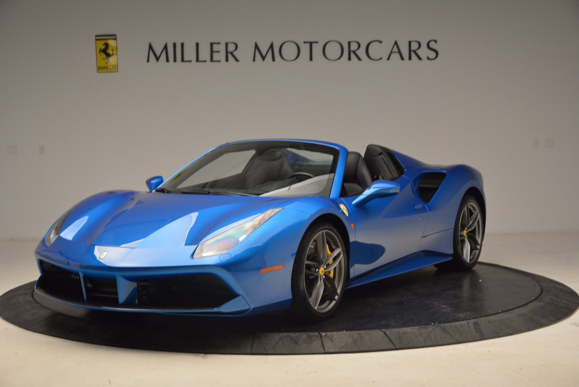 Used 2017 Ferrari 488 Spider for sale Sold at Alfa Romeo of Westport in Westport CT 06880 1