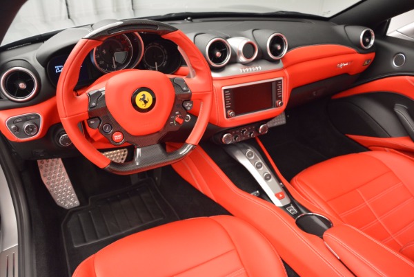 Used 2015 Ferrari California T for sale Sold at Alfa Romeo of Westport in Westport CT 06880 25