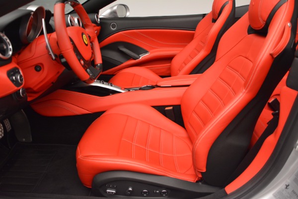Used 2015 Ferrari California T for sale Sold at Alfa Romeo of Westport in Westport CT 06880 26