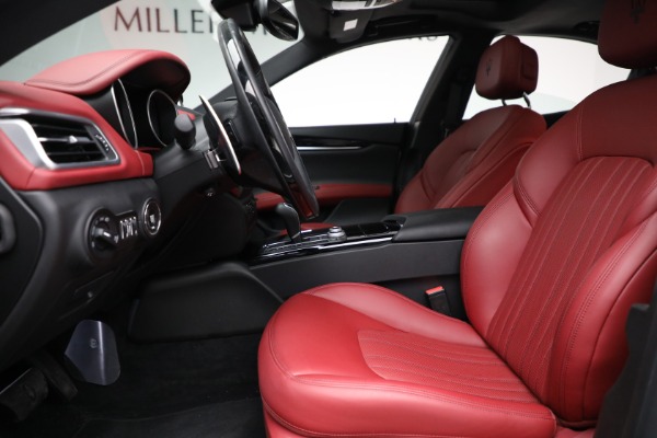 Used 2018 Maserati Ghibli S Q4 GranLusso for sale Sold at Alfa Romeo of Westport in Westport CT 06880 14