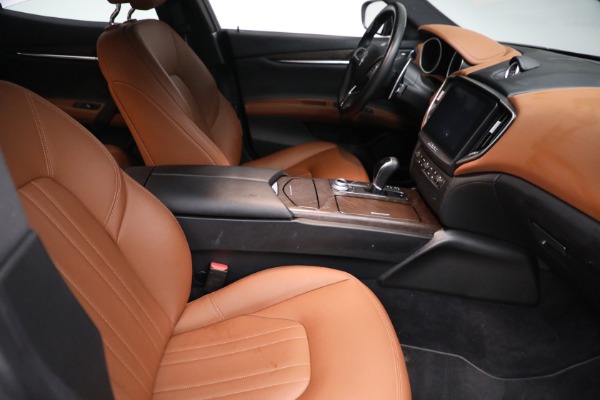 New 2018 Maserati Ghibli S Q4 for sale Sold at Alfa Romeo of Westport in Westport CT 06880 13