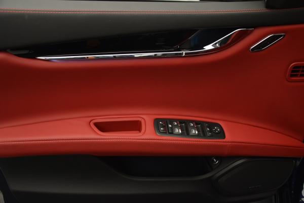 New 2016 Maserati Quattroporte S Q4 ******* DEALERS DEMO for sale Sold at Alfa Romeo of Westport in Westport CT 06880 17