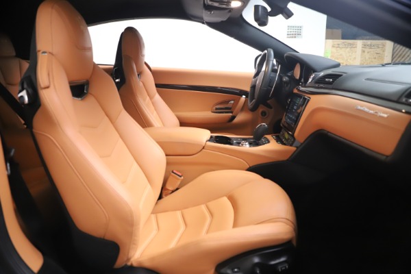 Used 2018 Maserati GranTurismo Sport Convertible for sale $109,900 at Alfa Romeo of Westport in Westport CT 06880 24