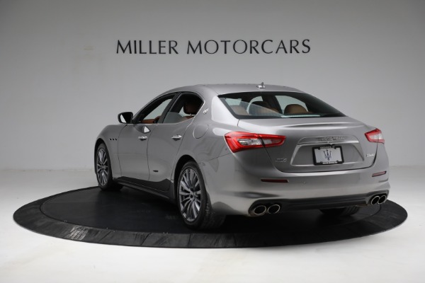 Used 2018 Maserati Ghibli S Q4 for sale Sold at Alfa Romeo of Westport in Westport CT 06880 5