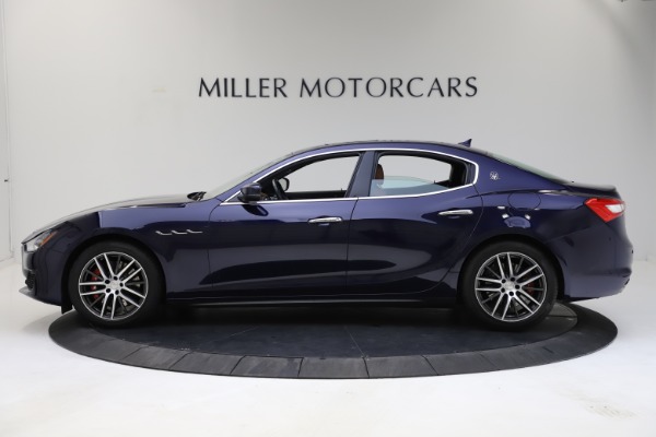 Used 2018 Maserati Ghibli S Q4 for sale Sold at Alfa Romeo of Westport in Westport CT 06880 3