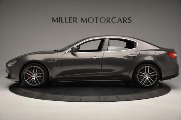 Used 2016 Maserati Ghibli S Q4 for sale Sold at Alfa Romeo of Westport in Westport CT 06880 3