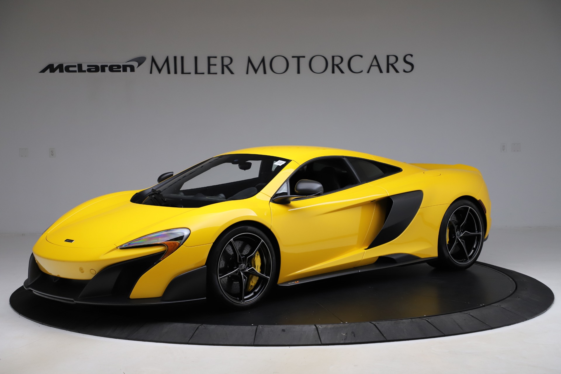 Used 2016 McLaren 675LT for sale Sold at Alfa Romeo of Westport in Westport CT 06880 1