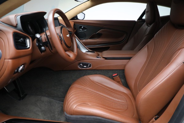 Used 2018 Aston Martin DB11 V12 for sale $127,900 at Alfa Romeo of Westport in Westport CT 06880 14