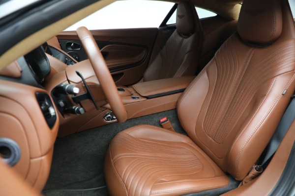 Used 2018 Aston Martin DB11 V12 for sale $127,900 at Alfa Romeo of Westport in Westport CT 06880 15