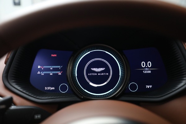 Used 2018 Aston Martin DB11 V12 for sale $127,900 at Alfa Romeo of Westport in Westport CT 06880 17
