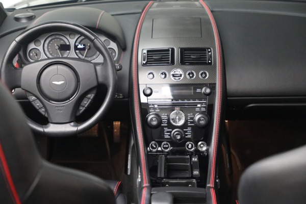 Used 2015 Aston Martin DB9 Volante for sale $94,900 at Alfa Romeo of Westport in Westport CT 06880 22