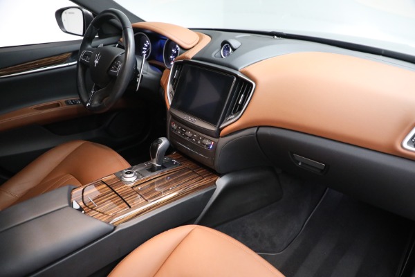 Used 2018 Maserati Ghibli S Q4 for sale $54,900 at Alfa Romeo of Westport in Westport CT 06880 25