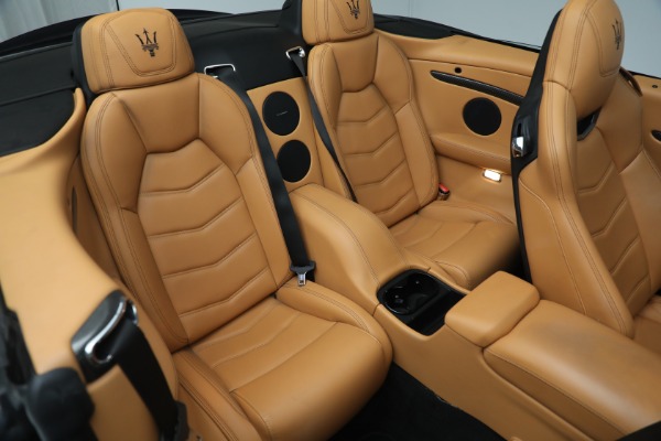 Used 2018 Maserati GranTurismo MC Convertible for sale $116,900 at Alfa Romeo of Westport in Westport CT 06880 26