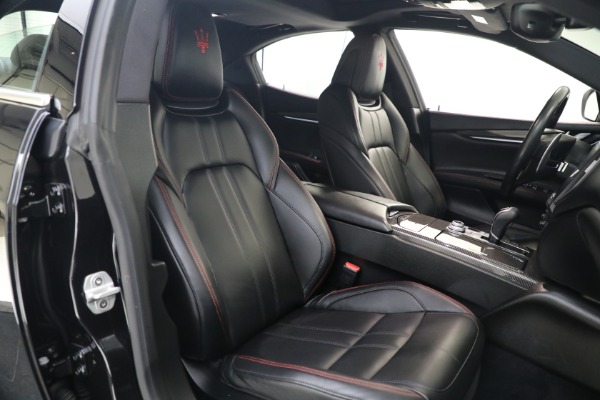 Used 2018 Maserati Ghibli SQ4 GranSport for sale $49,900 at Alfa Romeo of Westport in Westport CT 06880 27