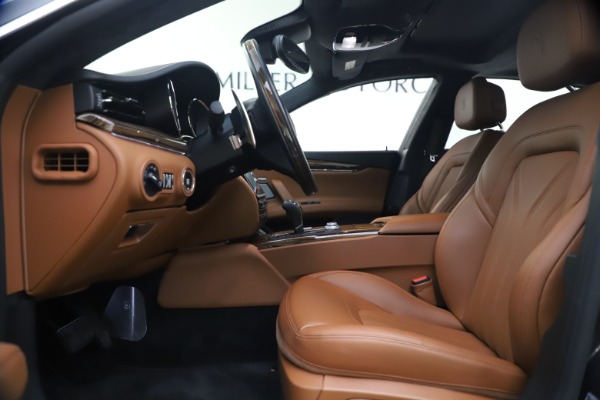 Used 2018 Maserati Quattroporte S Q4 GranLusso for sale Sold at Alfa Romeo of Westport in Westport CT 06880 15