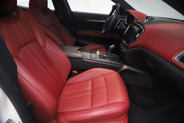 Used 2018 Maserati Ghibli S Q4 GranSport for sale Call for price at Alfa Romeo of Westport in Westport CT 06880 23