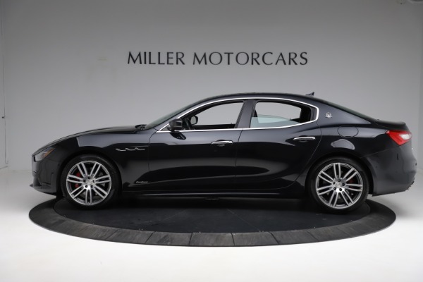 Used 2018 Maserati Ghibli S Q4 Gransport for sale Sold at Alfa Romeo of Westport in Westport CT 06880 3