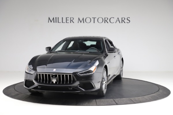 Used 2018 Maserati Ghibli S Q4 Gransport for sale $55,900 at Alfa Romeo of Westport in Westport CT 06880 1