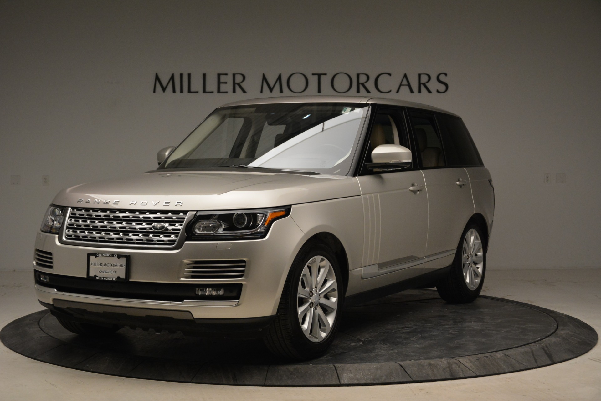 Used 2016 Land Rover Range Rover HSE for sale Sold at Alfa Romeo of Westport in Westport CT 06880 1