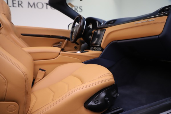 Used 2018 Maserati GranTurismo Sport Convertible for sale Sold at Alfa Romeo of Westport in Westport CT 06880 27