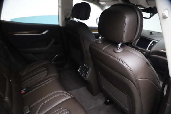 Used 2018 Maserati Levante S Q4 GranLusso for sale $67,900 at Alfa Romeo of Westport in Westport CT 06880 23